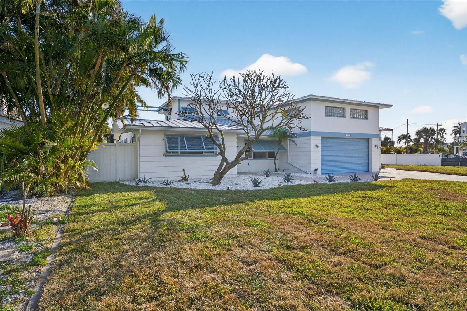 BAHIA SHORES 3RD ADD - Residential