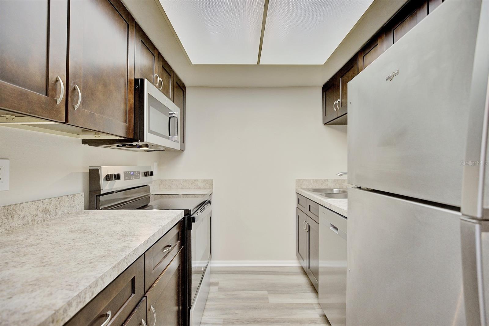 STRATFORD A WINTER PARK CONDO - Residential