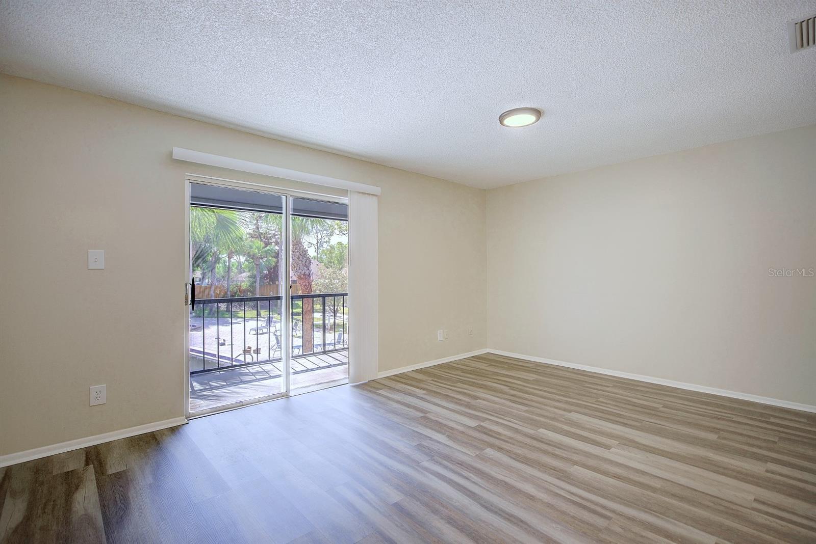 STRATFORD A WINTER PARK CONDO - Residential