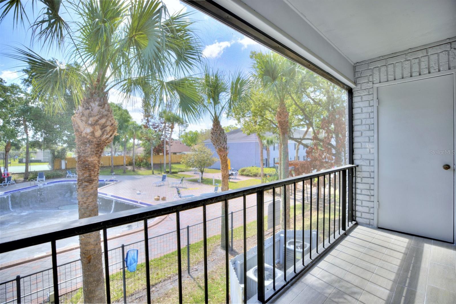 STRATFORD A WINTER PARK CONDO - Residential