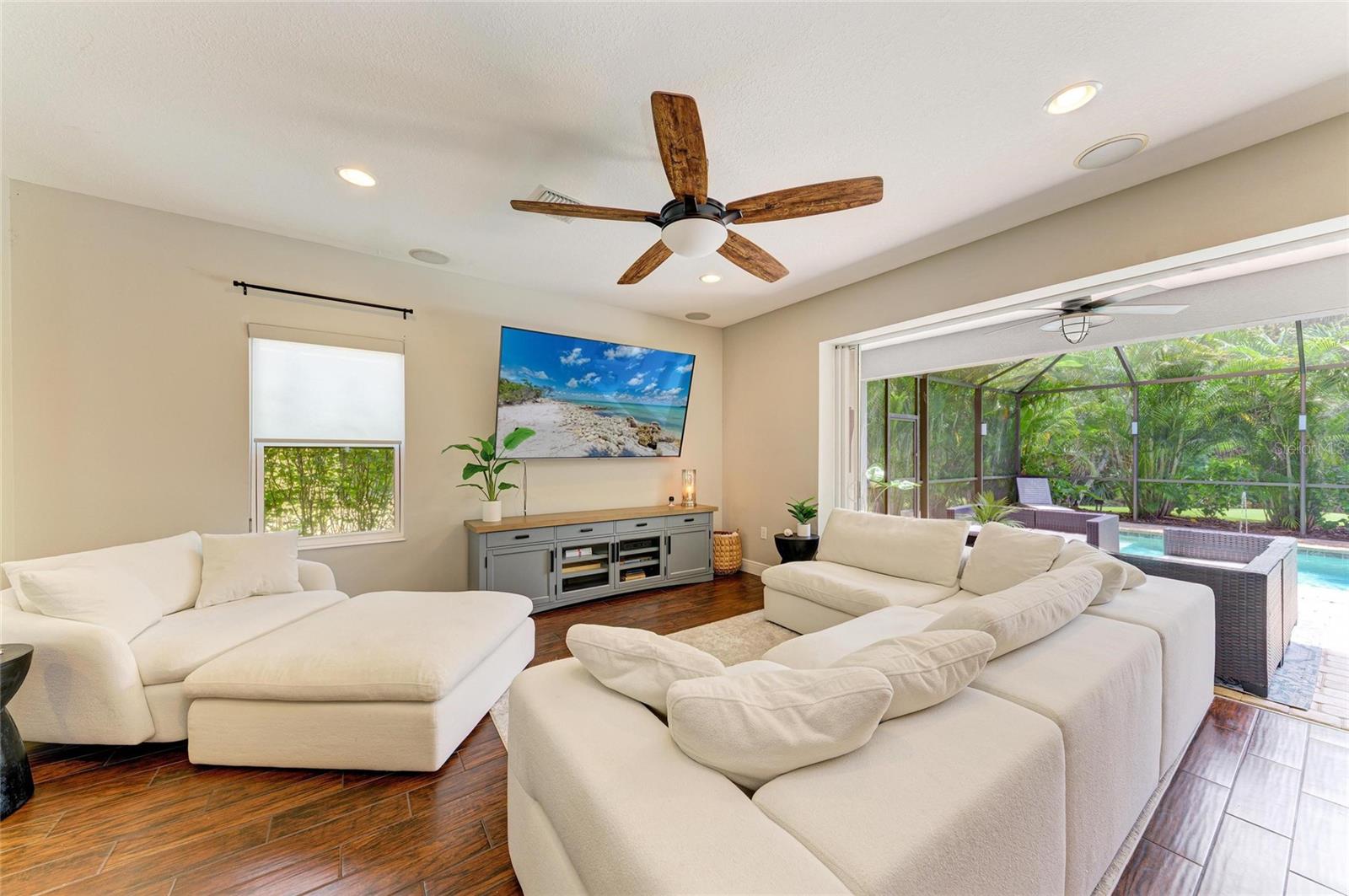 12700 SAGEWOOD DRIVE