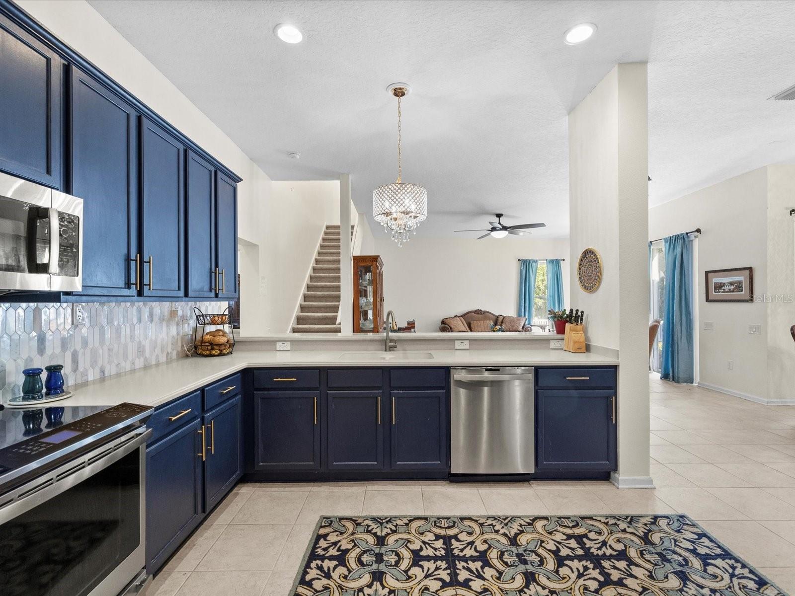 LEXINGTON OAKS VILLAGE 08 09 - Residential