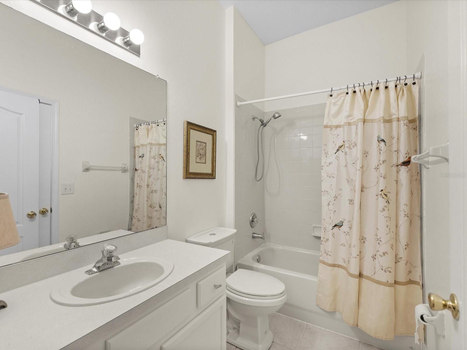 LEXINGTON OAKS VILLAGE 08 09 - Residential