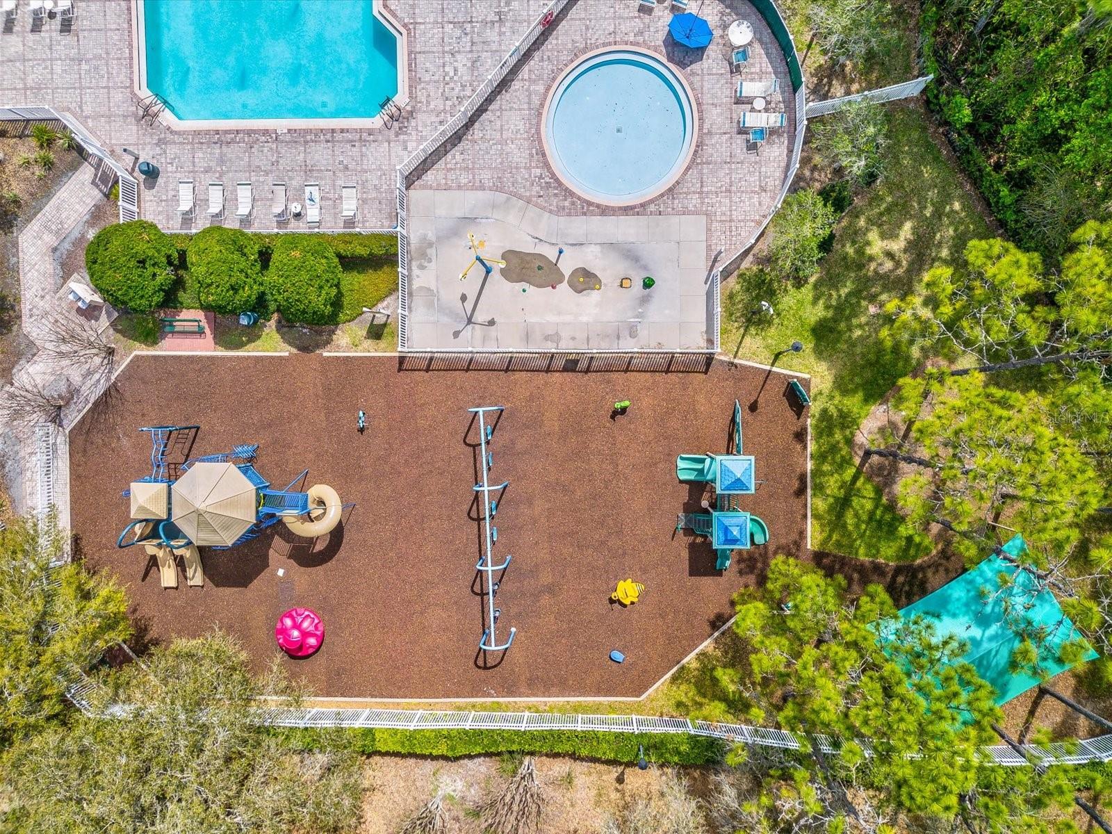 LEXINGTON OAKS VILLAGE 08 09 - Residential