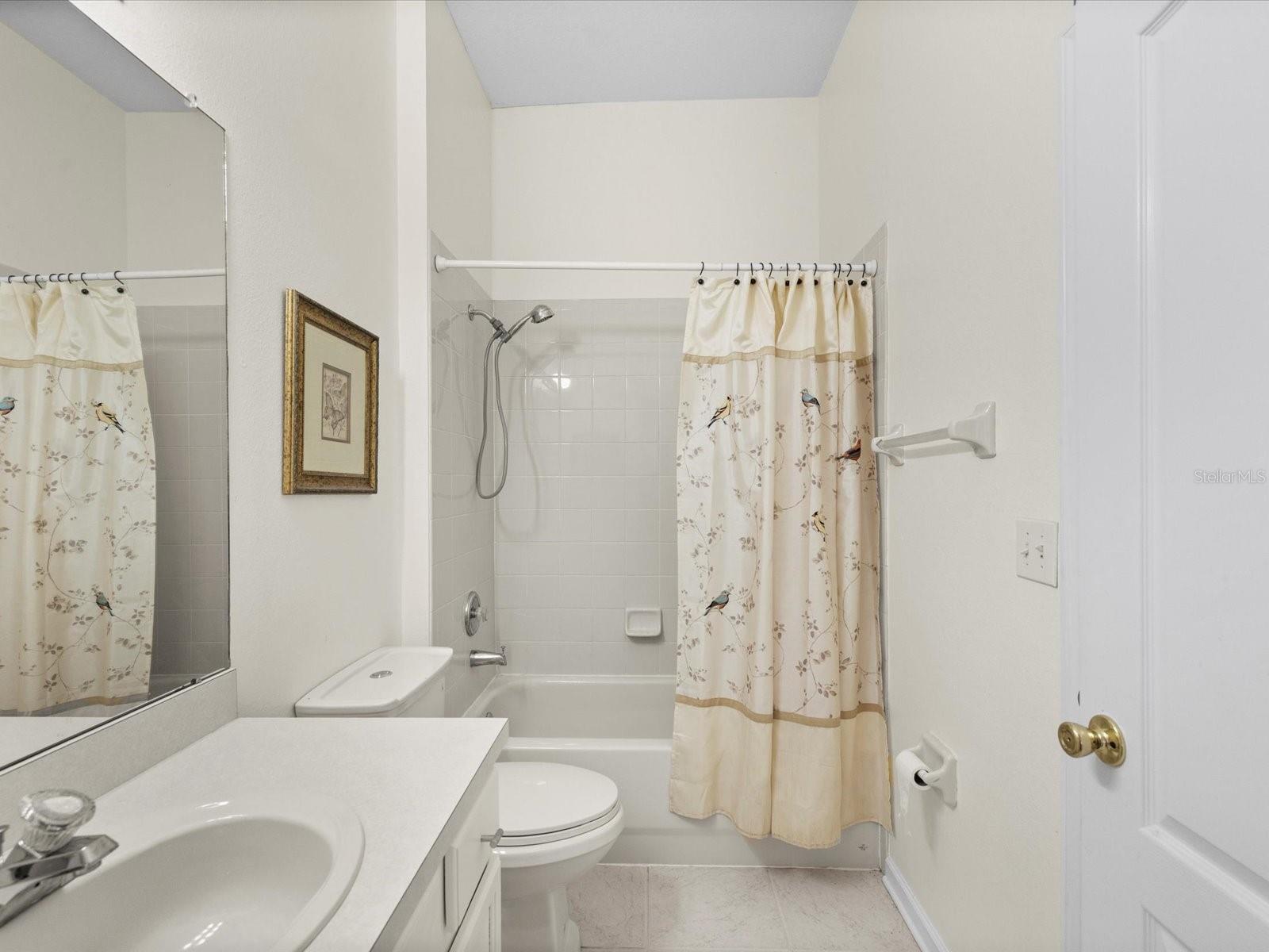 LEXINGTON OAKS VILLAGE 08 09 - Residential