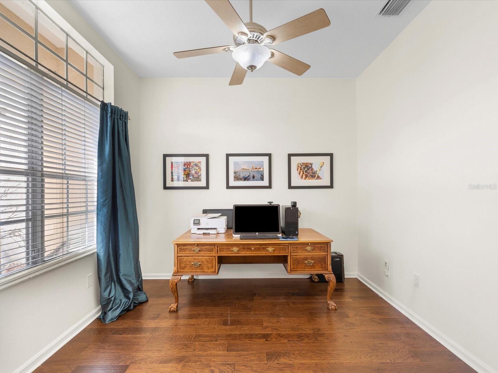 LEXINGTON OAKS VILLAGE 08 09 - Residential