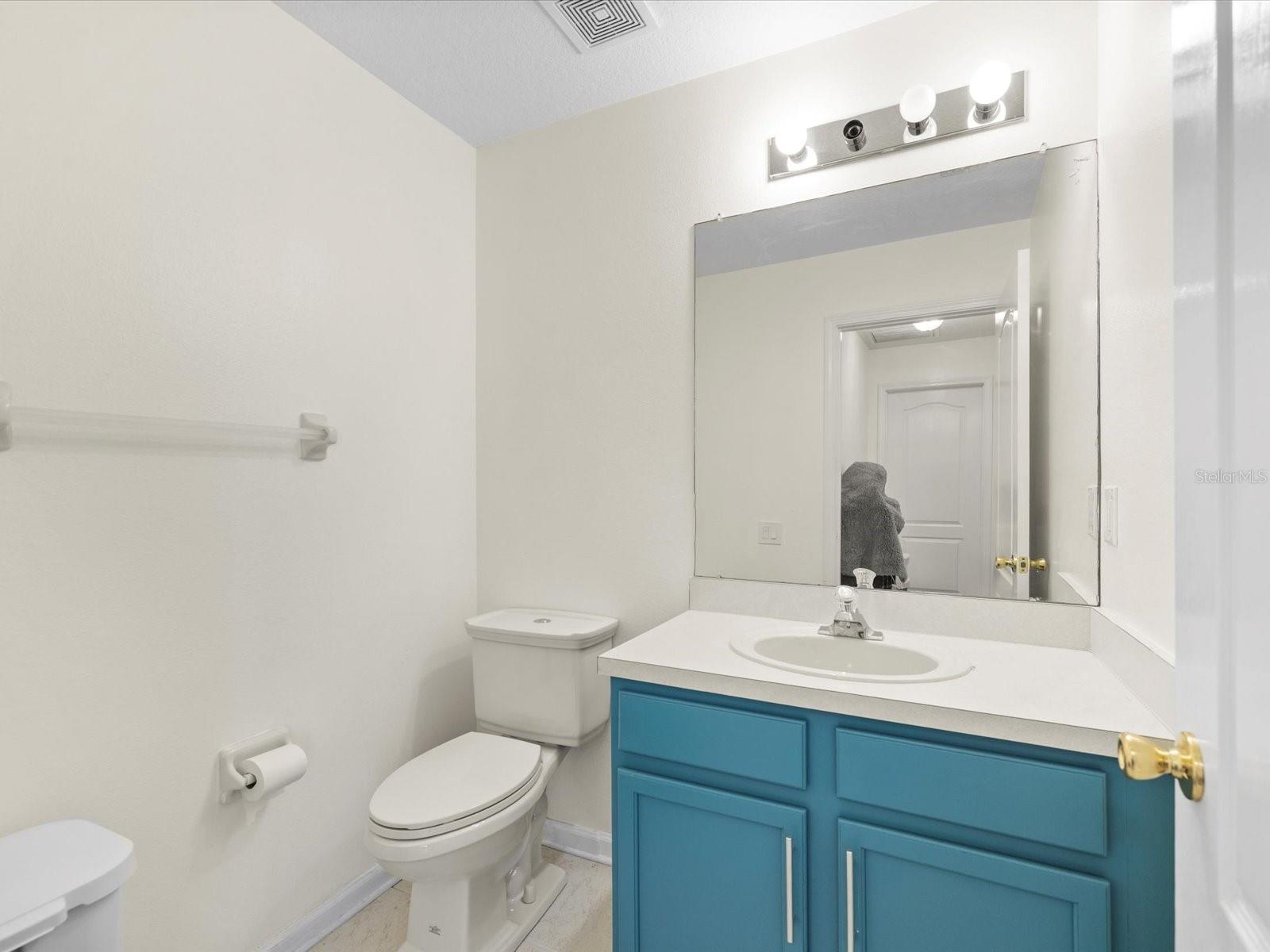 LEXINGTON OAKS VILLAGE 08 09 - Residential