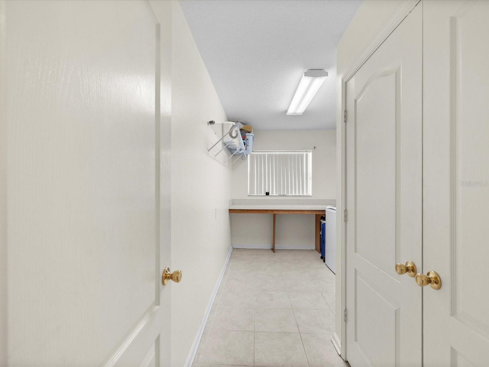 LEXINGTON OAKS VILLAGE 08 09 - Residential