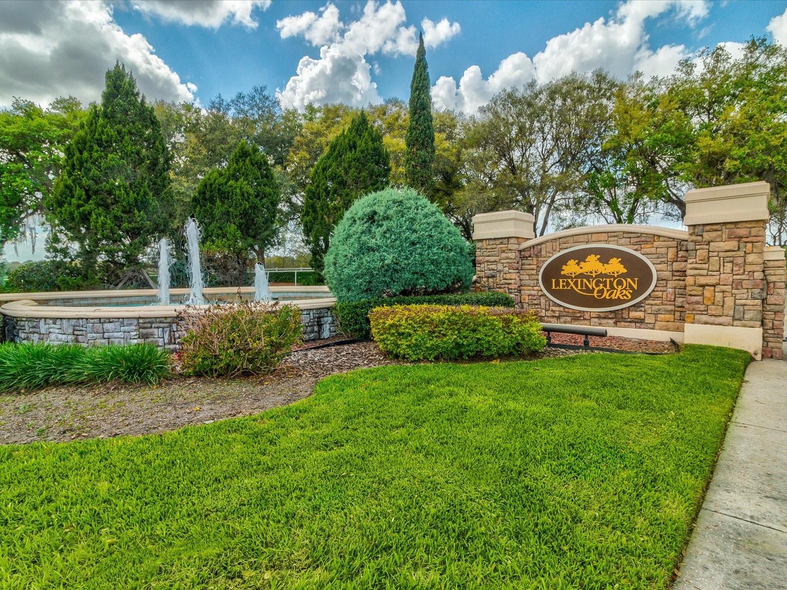 LEXINGTON OAKS VILLAGE 08 09 - Residential