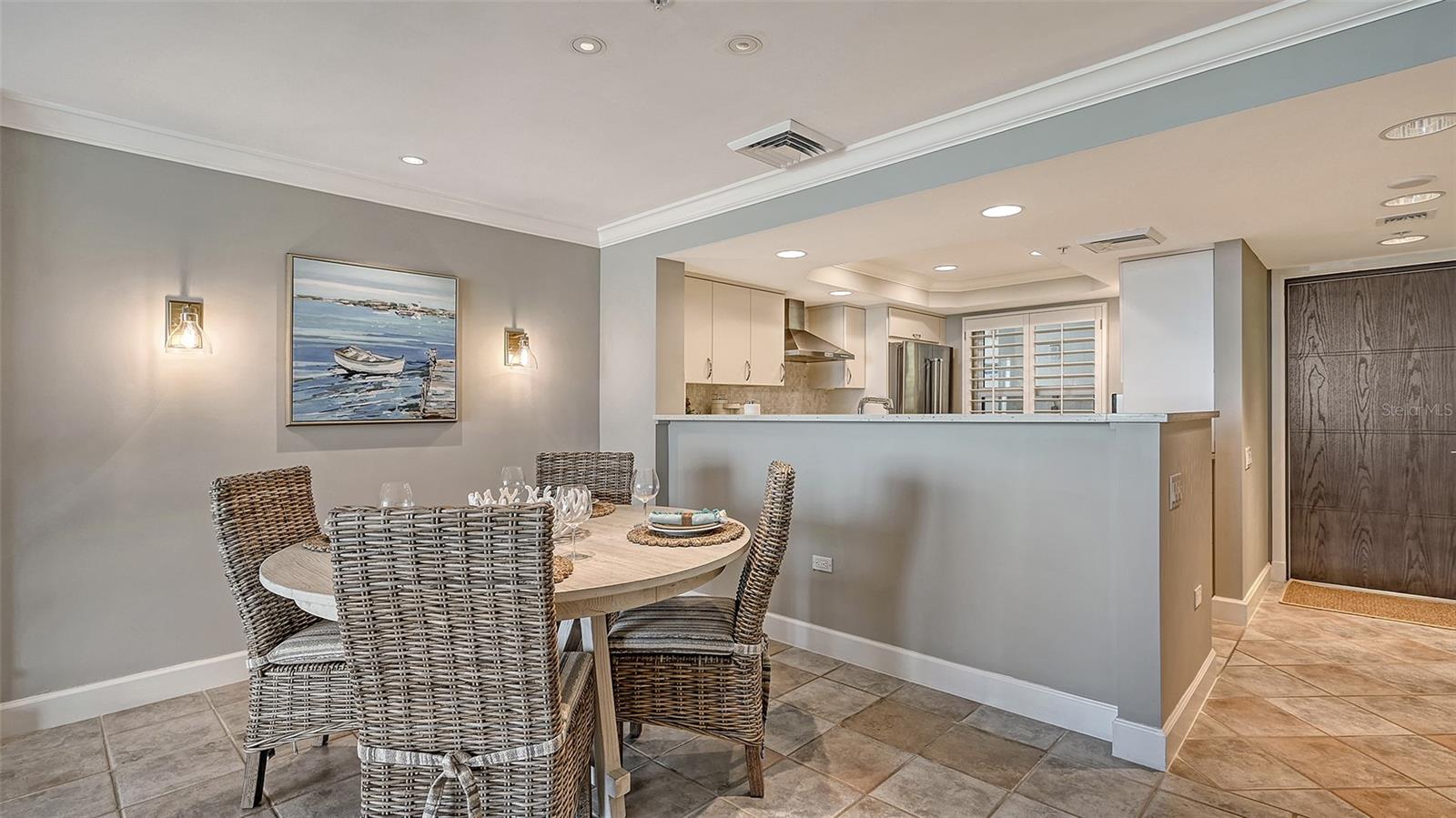 SUNSET BEACH - Residential Lease