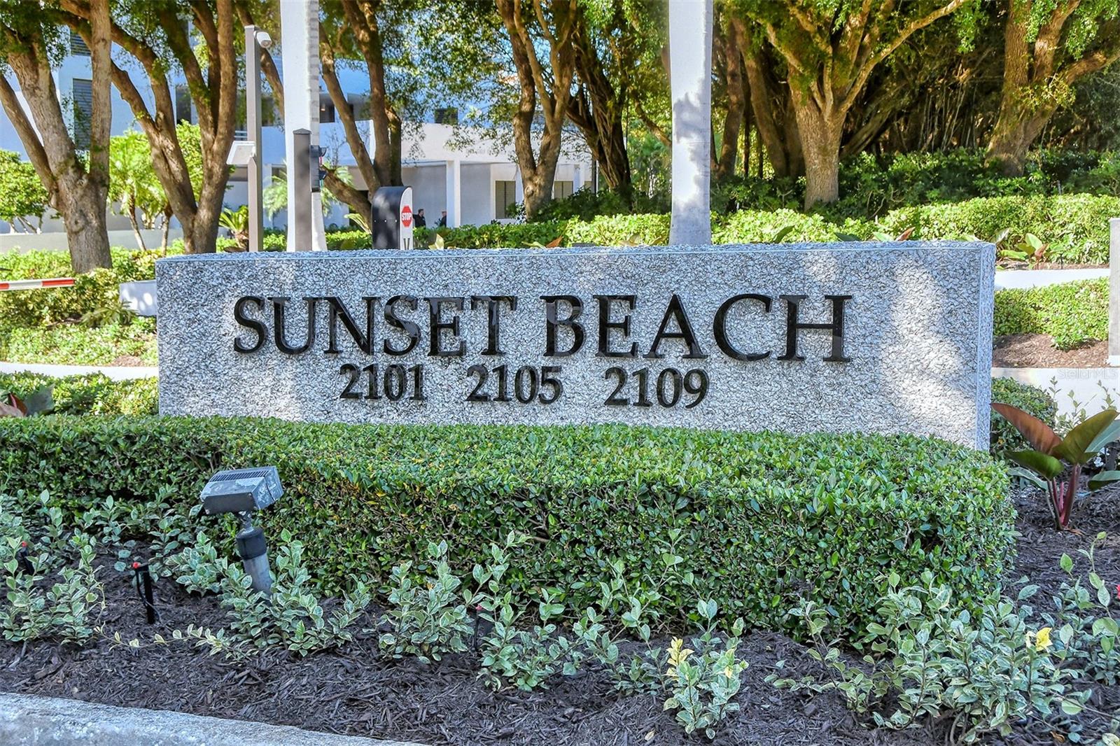 SUNSET BEACH - Residential Lease