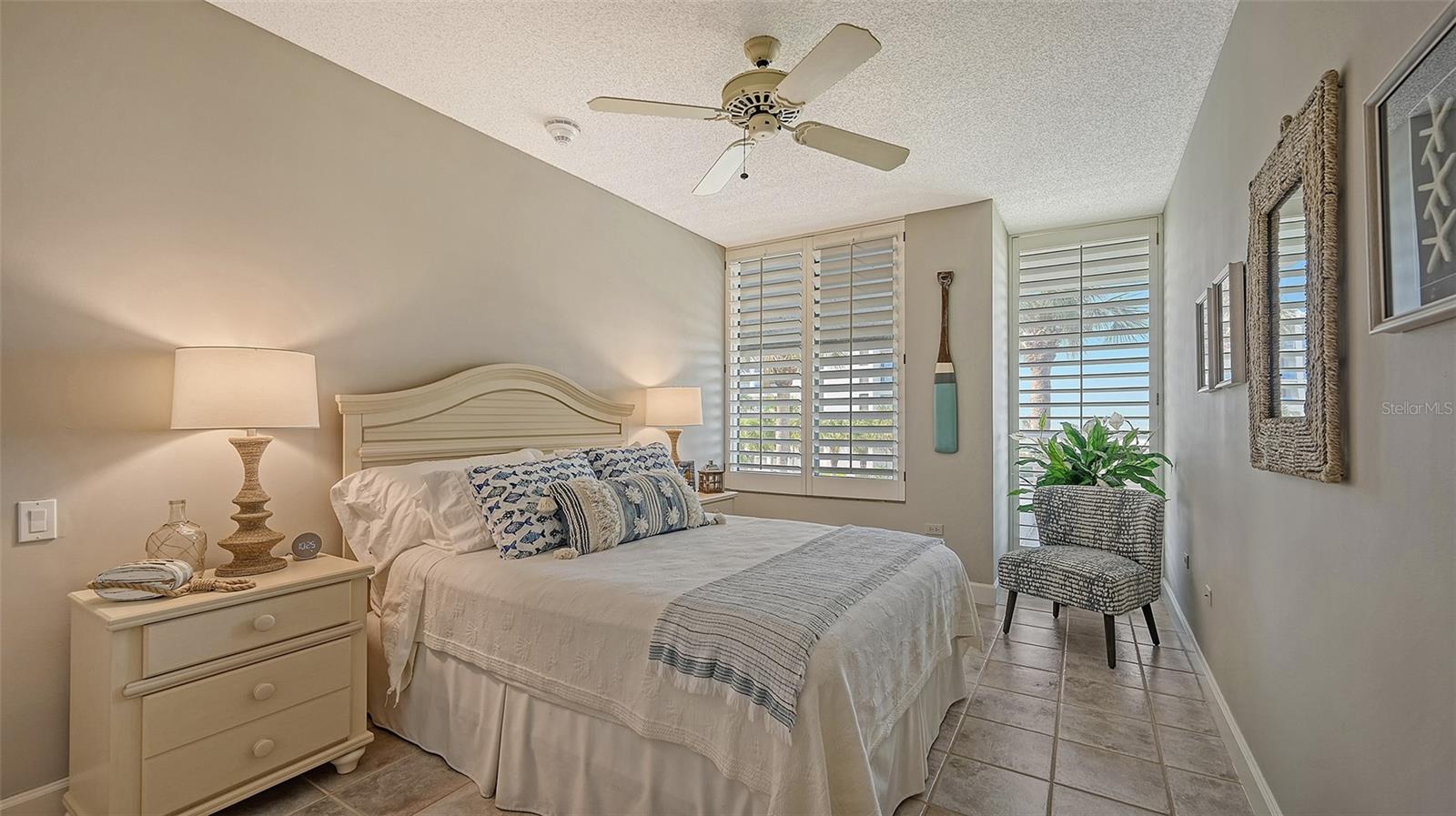 SUNSET BEACH - Residential Lease