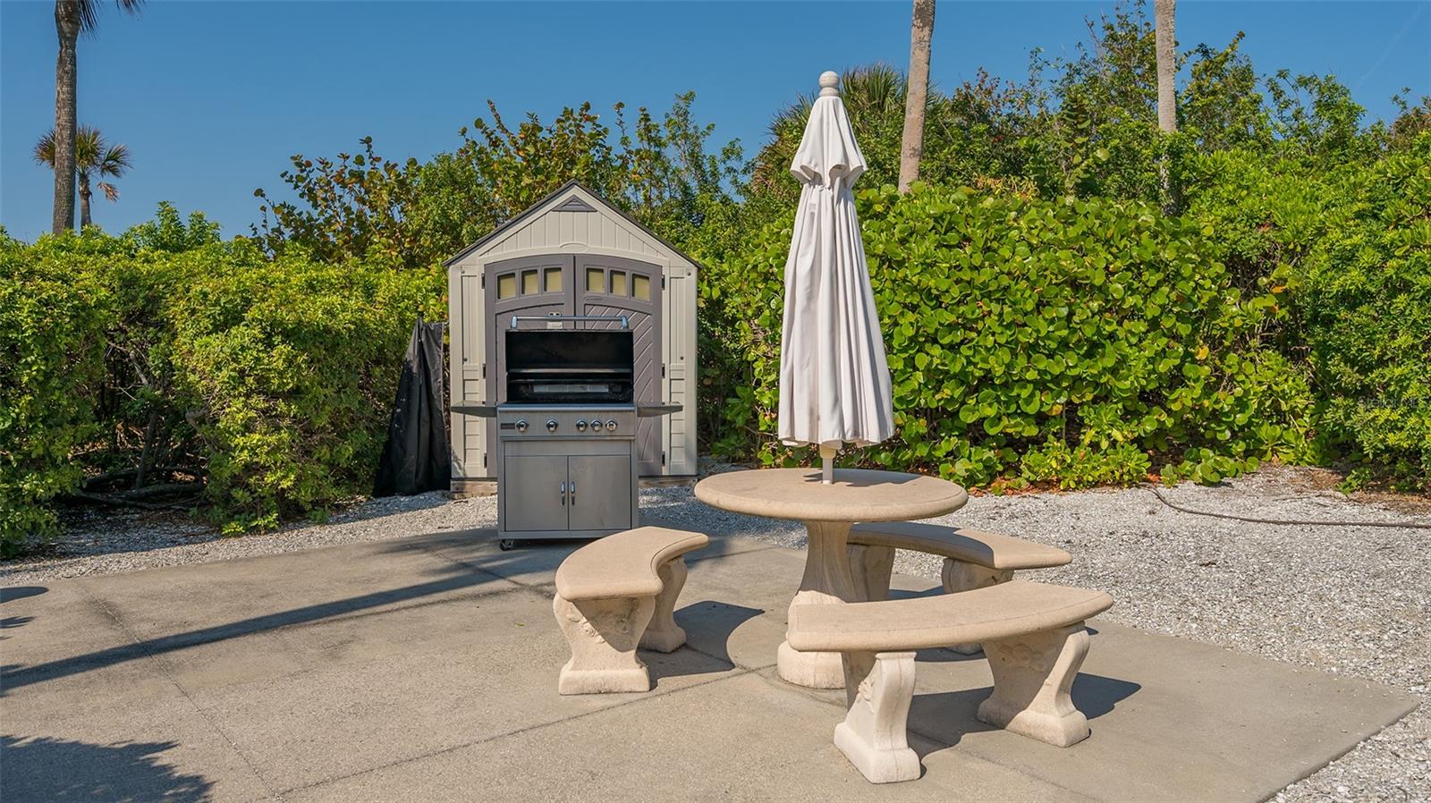 SUNSET BEACH - Residential Lease