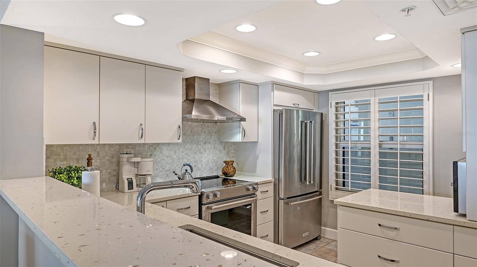 SUNSET BEACH - Residential Lease