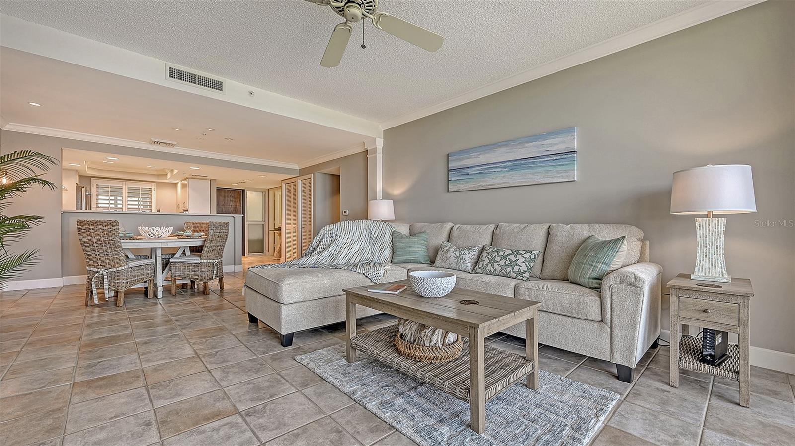 SUNSET BEACH - Residential Lease