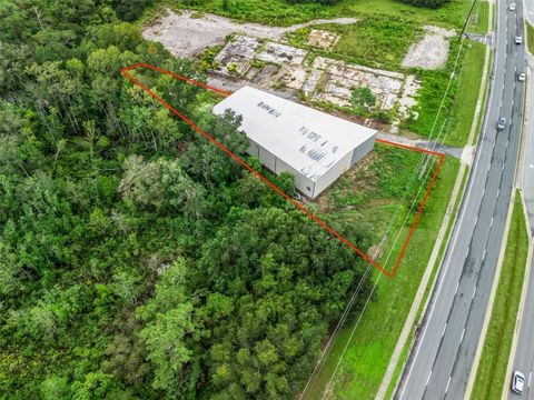 Tiny photo for 3155 Us Highway 441/27, Fruitland Park, FL 34731 (MLS # G5114819)