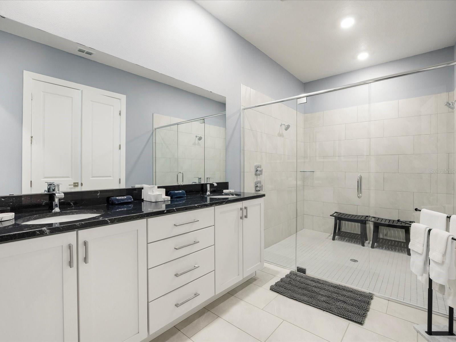 REUNION WEST VLGS NORTH - Residential