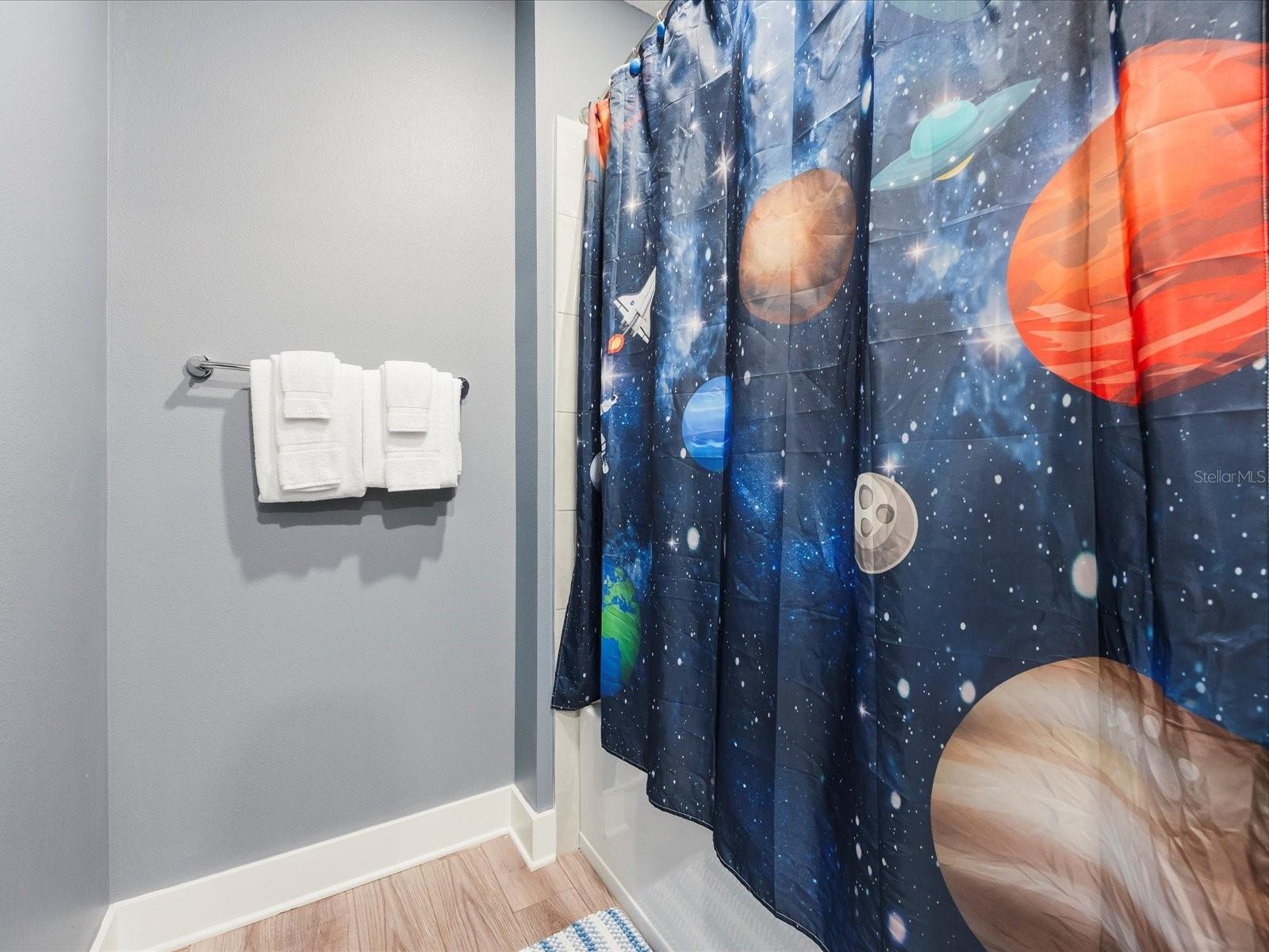 REUNION WEST VLGS NORTH - Residential