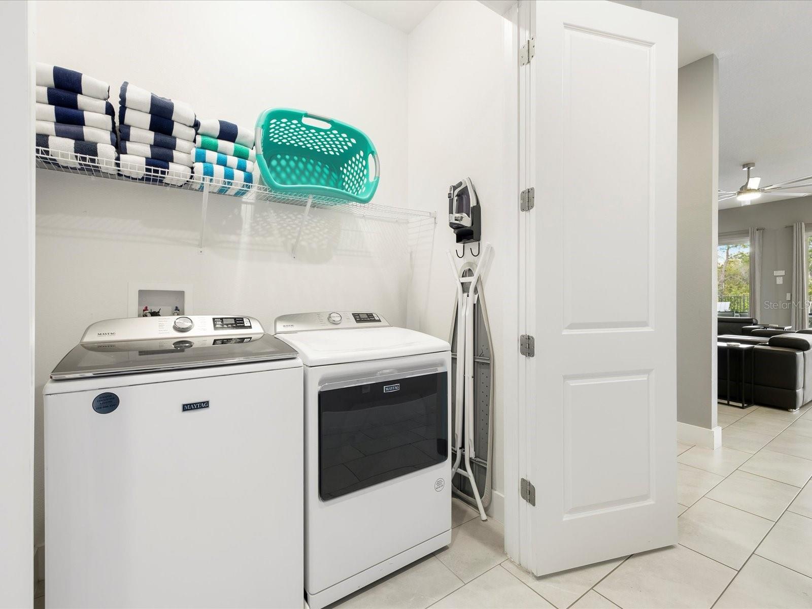 REUNION WEST VLGS NORTH - Residential