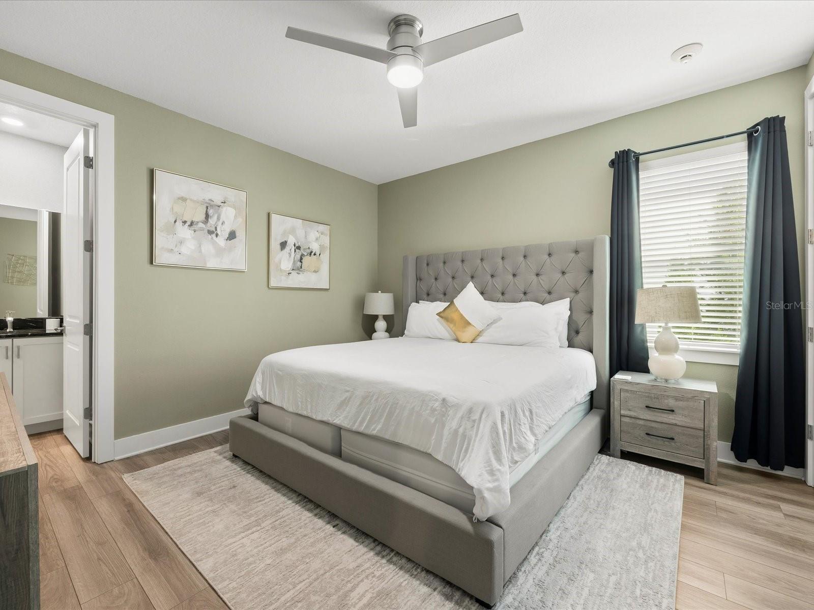 REUNION WEST VLGS NORTH - Residential