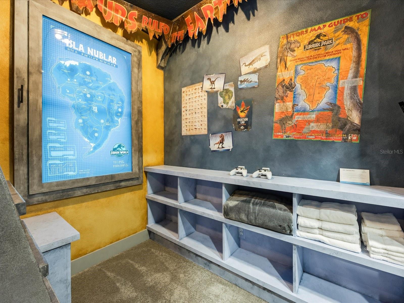 REUNION WEST VLGS NORTH - Residential