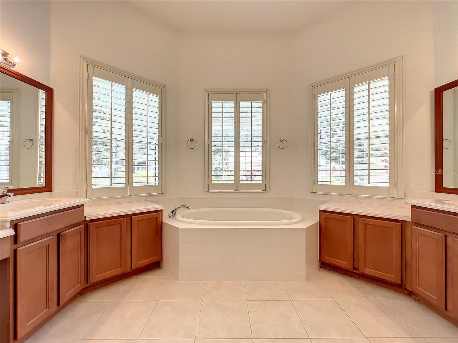 GROVELAND CASCADES GROVELAND PH 01 - Residential