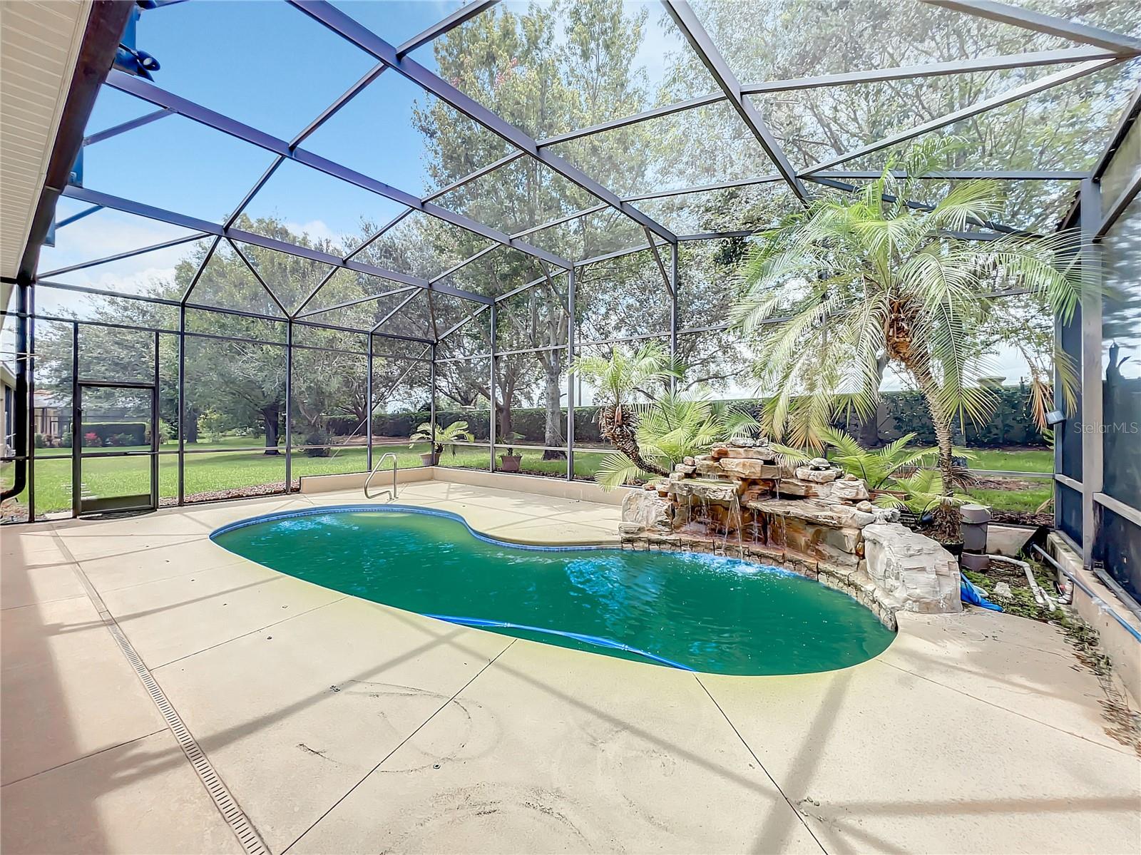 GROVELAND CASCADES GROVELAND PH 01 - Residential