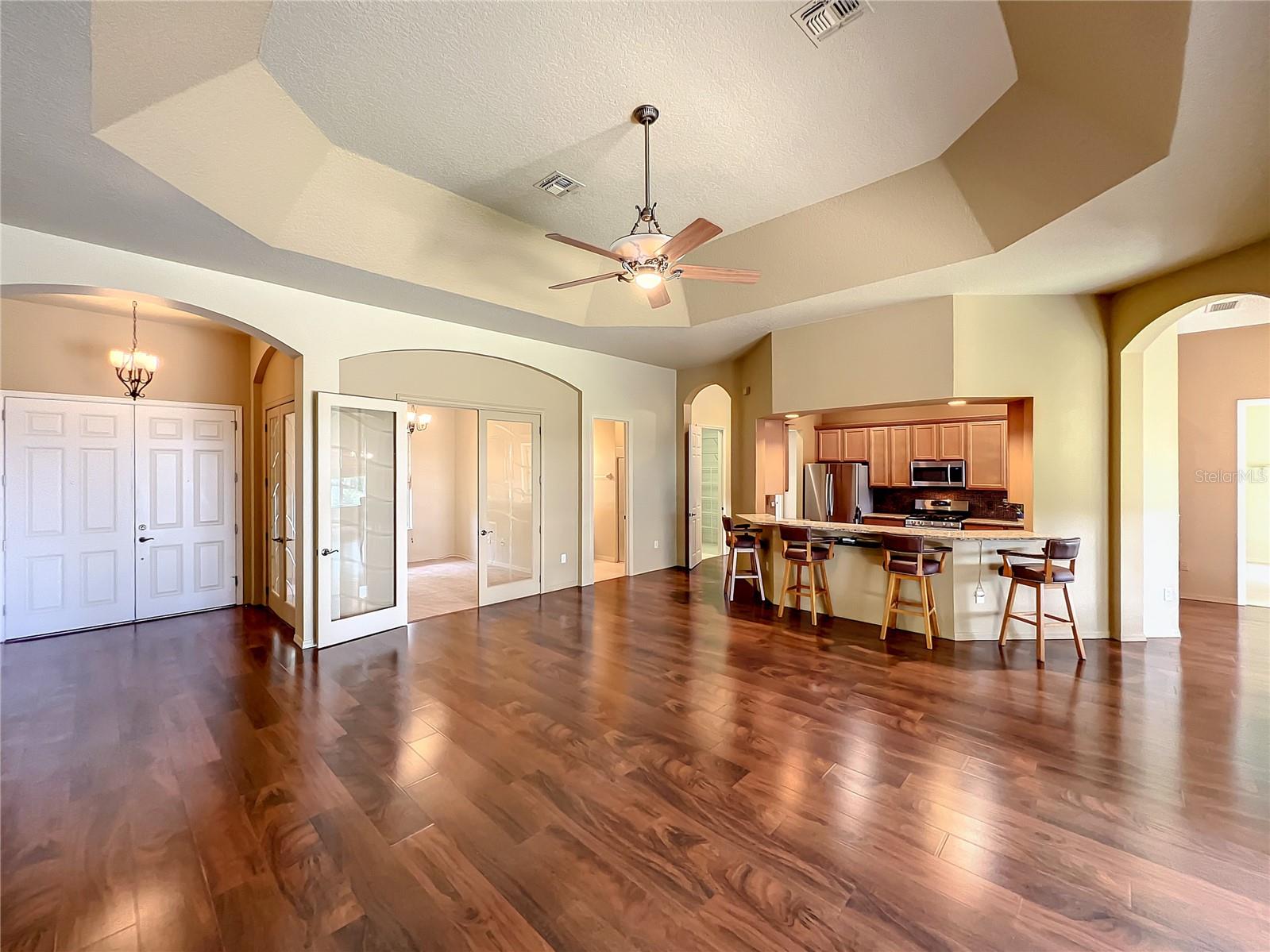 GROVELAND CASCADES GROVELAND PH 01 - Residential