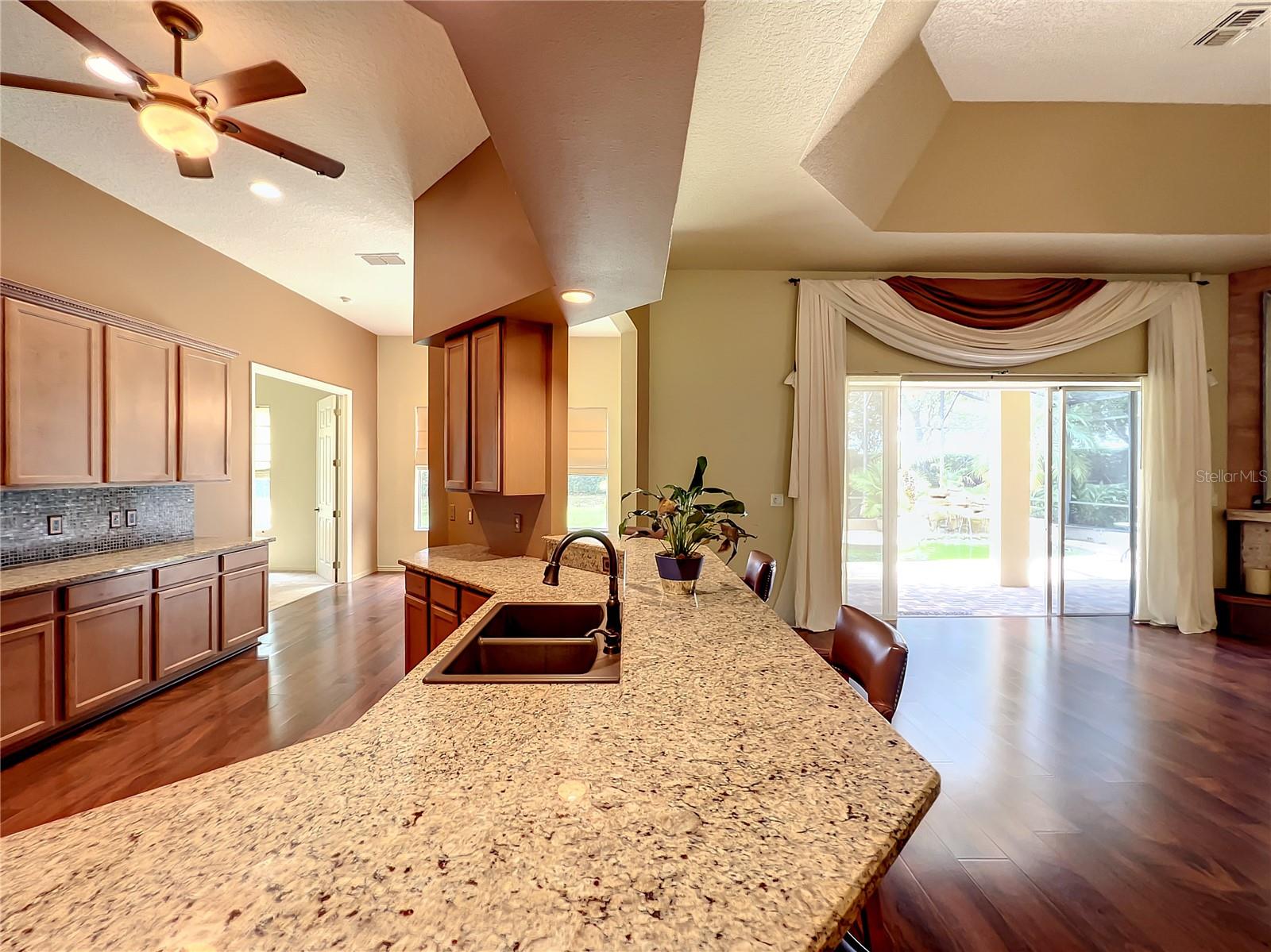 GROVELAND CASCADES GROVELAND PH 01 - Residential