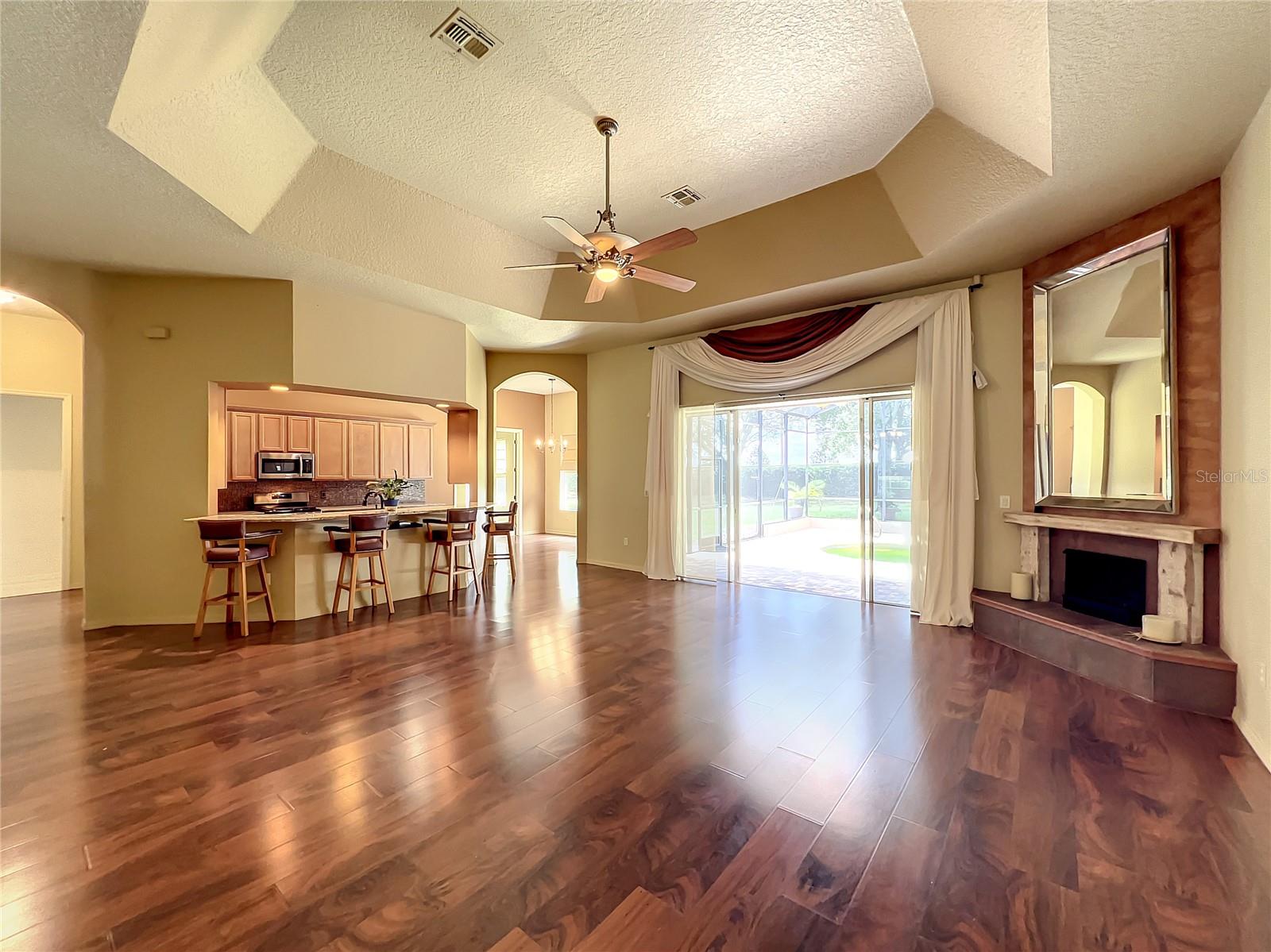 GROVELAND CASCADES GROVELAND PH 01 - Residential