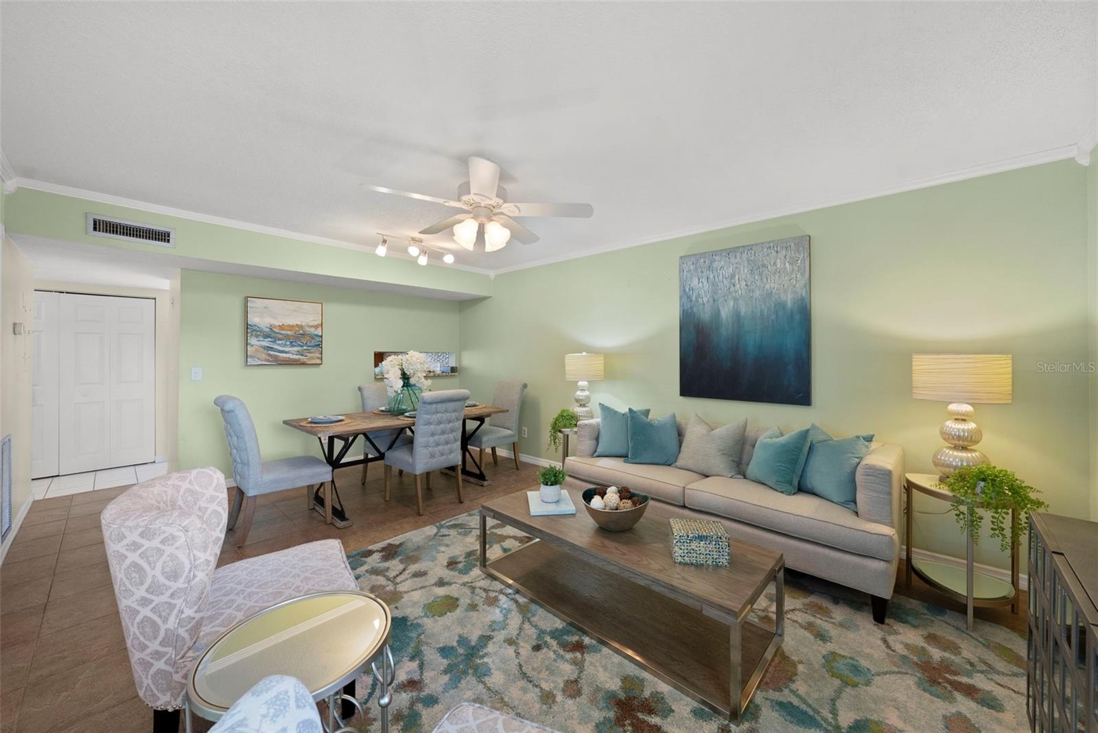 GLEN ELLEN VILLAGE - Residential