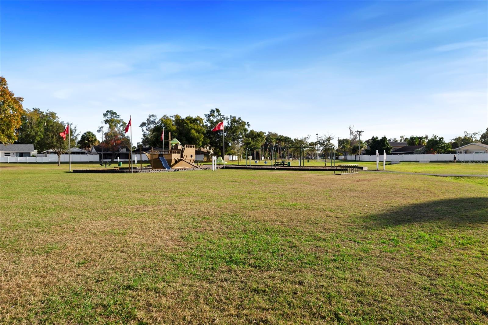 GLEN ELLEN VILLAGE - Residential