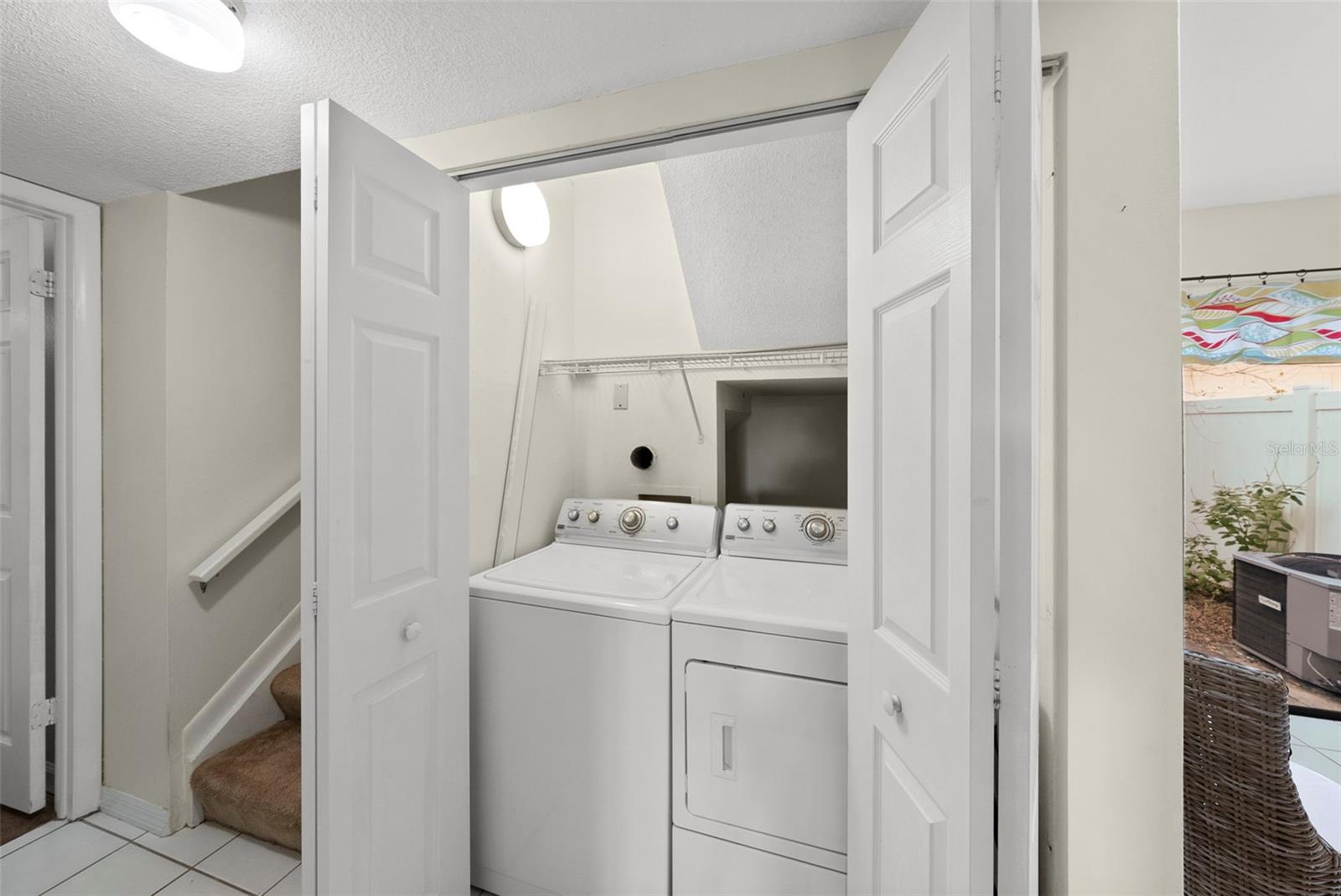 GLEN ELLEN VILLAGE - Residential