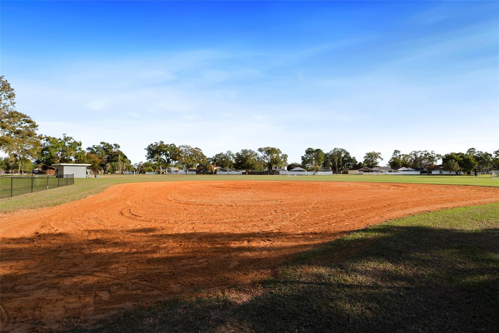 GLEN ELLEN VILLAGE - Residential