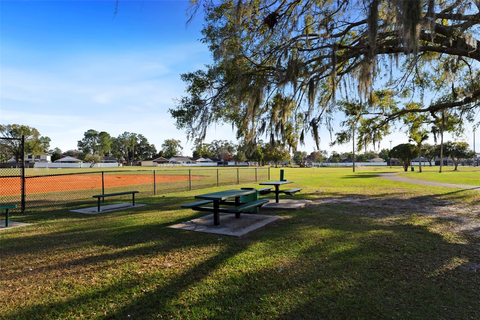 GLEN ELLEN VILLAGE - Residential