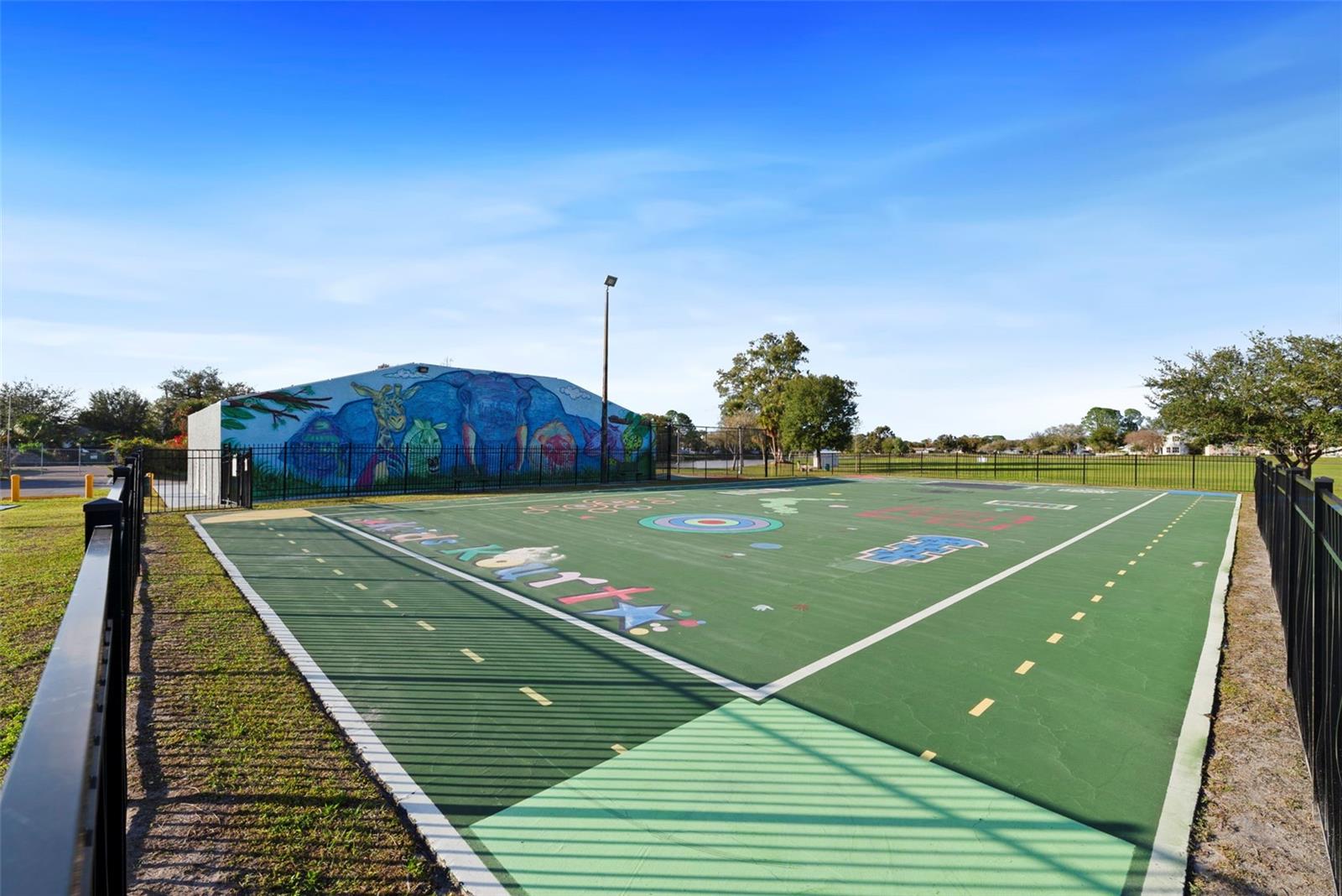 GLEN ELLEN VILLAGE - Residential