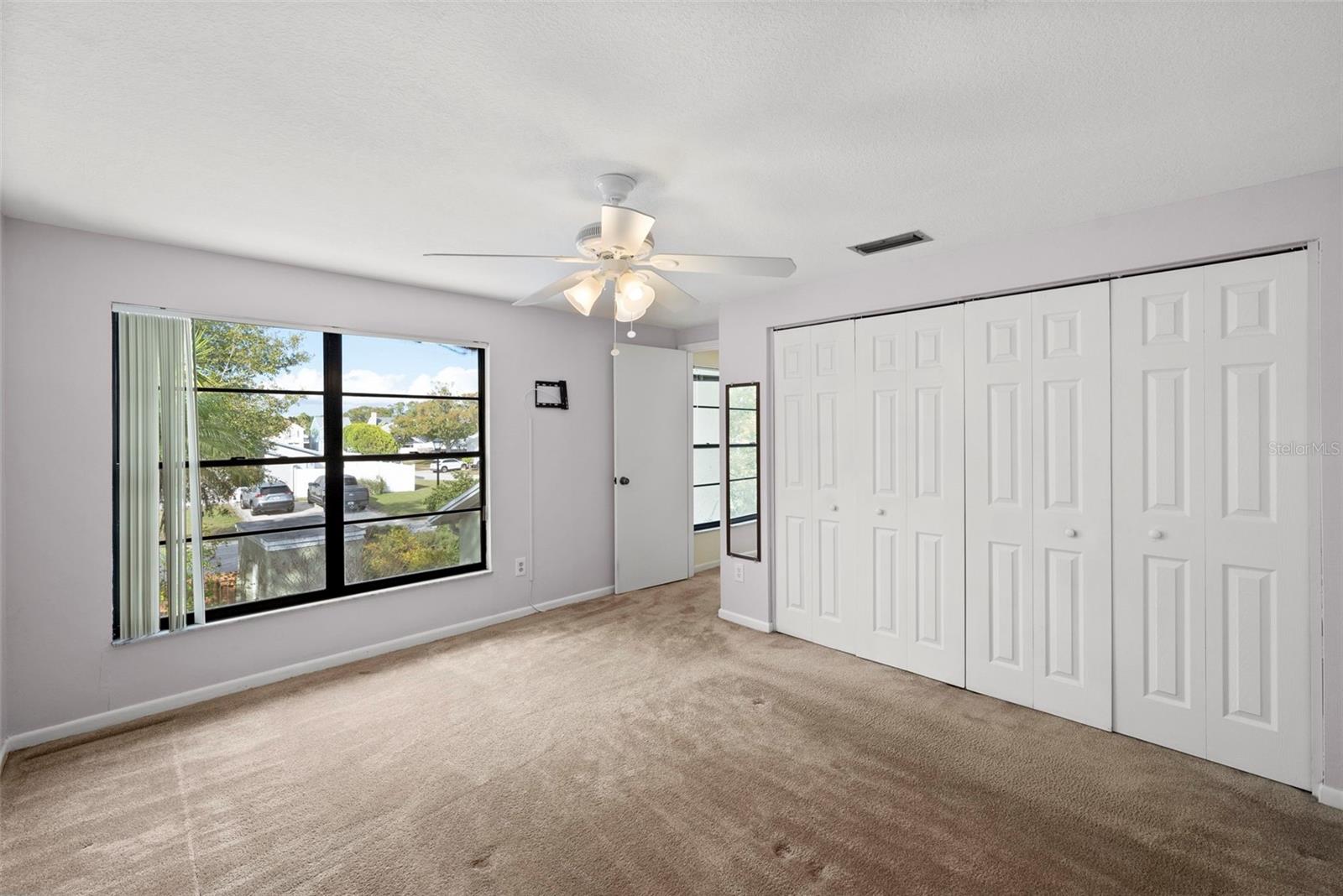 GLEN ELLEN VILLAGE - Residential