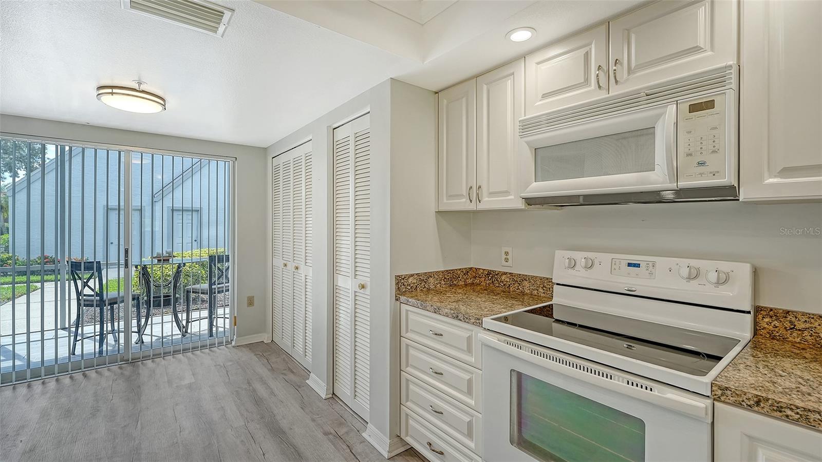 TARA VERANDAS - Residential