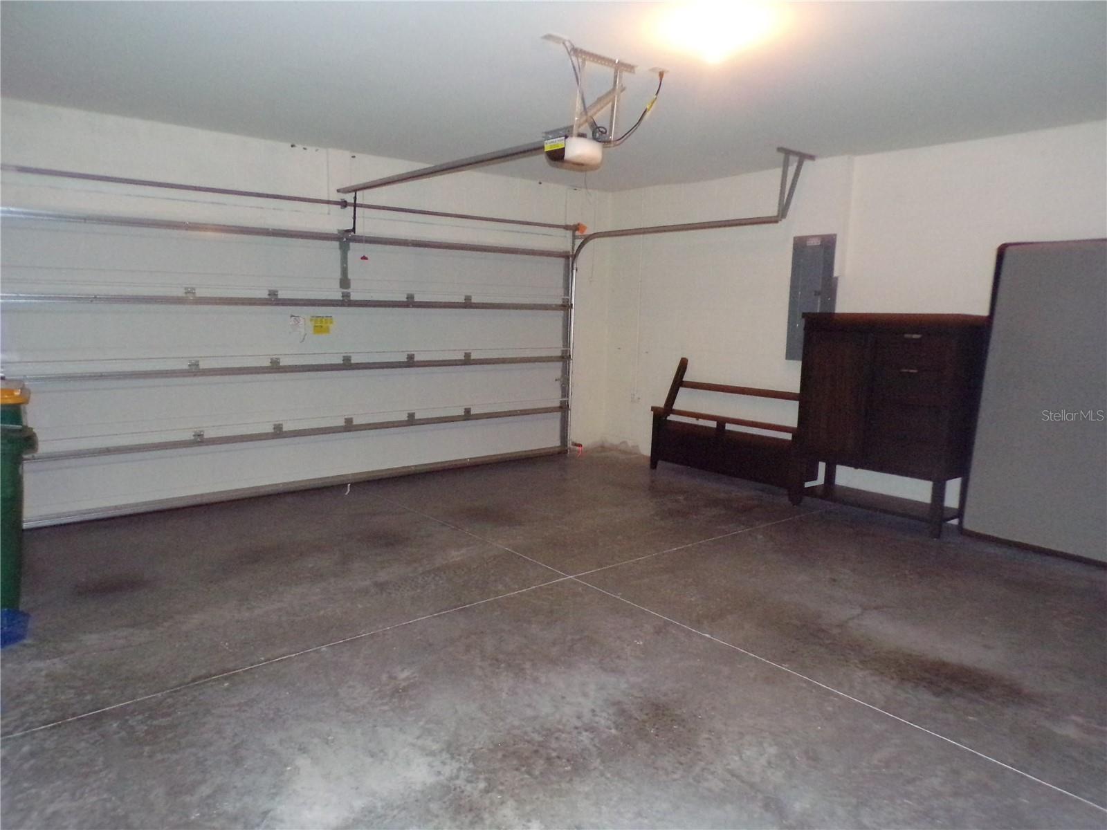 WATERFORD ESTATES - Residential Lease