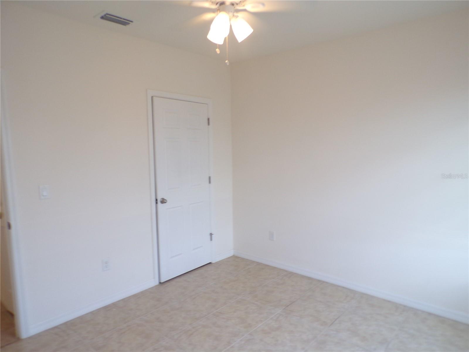 WATERFORD ESTATES - Residential Lease