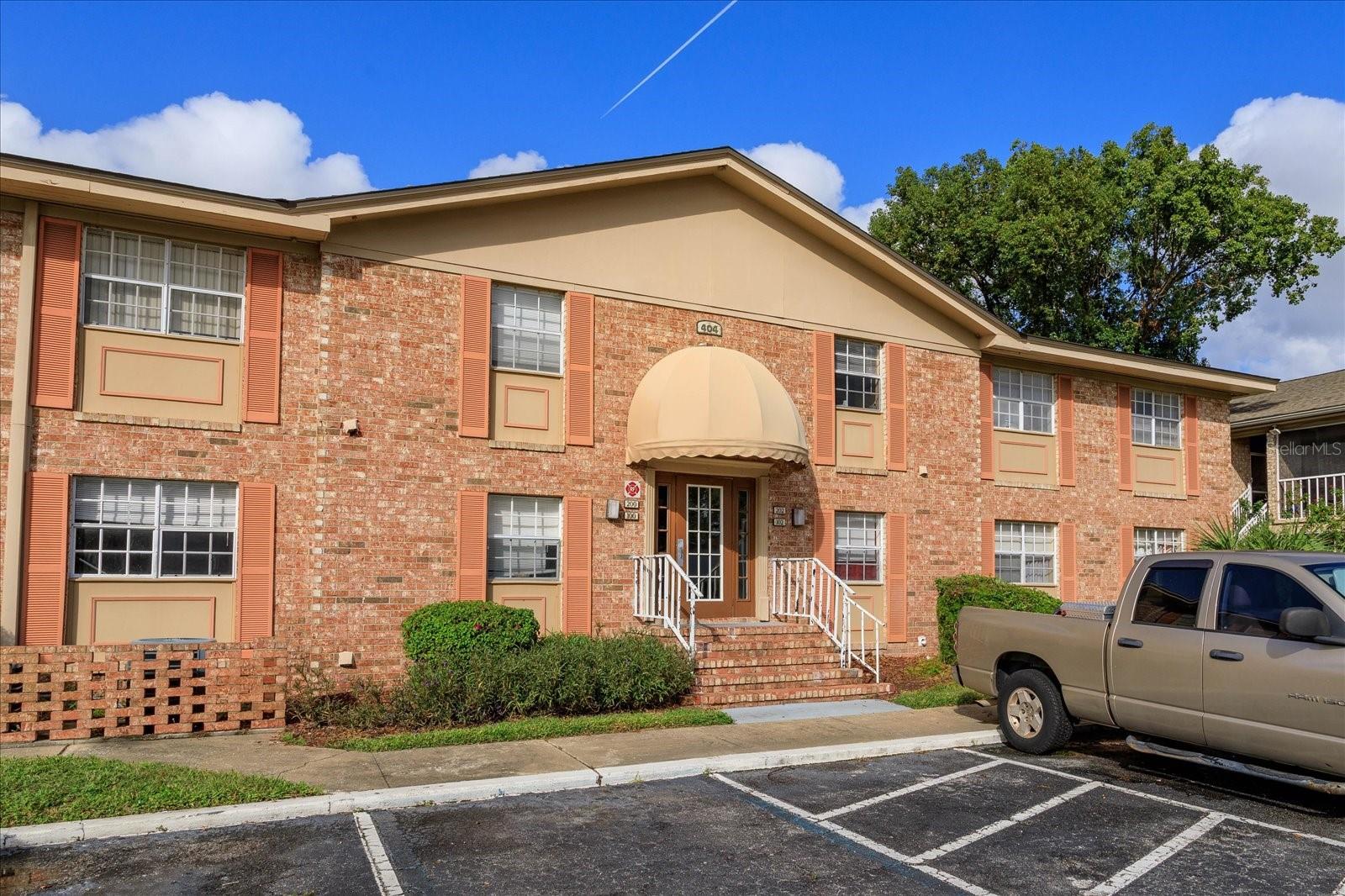 Welcome to this spacious 1,612 sq. ft. condo, perfectly located for both convenience and lifestyle! Move-in ready, this home features a generously sized living room and dining area, ideal for entertaining or relaxing. Situated just minutes from Rollins College, UCF, and Full Sail University, it's an ideal spot for anyone looking to be close to campus life. Surrounded by ample dining and shopping options, many of which are just a short walk or a few blocks away, you’ll love the neighborhood's vibrant amenities. With easy access to major roads and highways, commuting is a breeze. Don’t miss this opportunity for comfortable living in an unbeatable location!