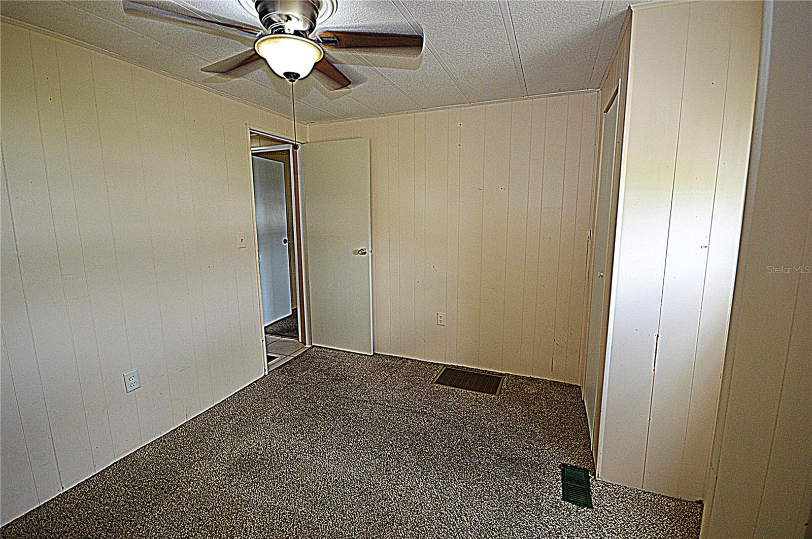 TARPON SHORES MOBILE HOME VILLAGE UNREC - Residential