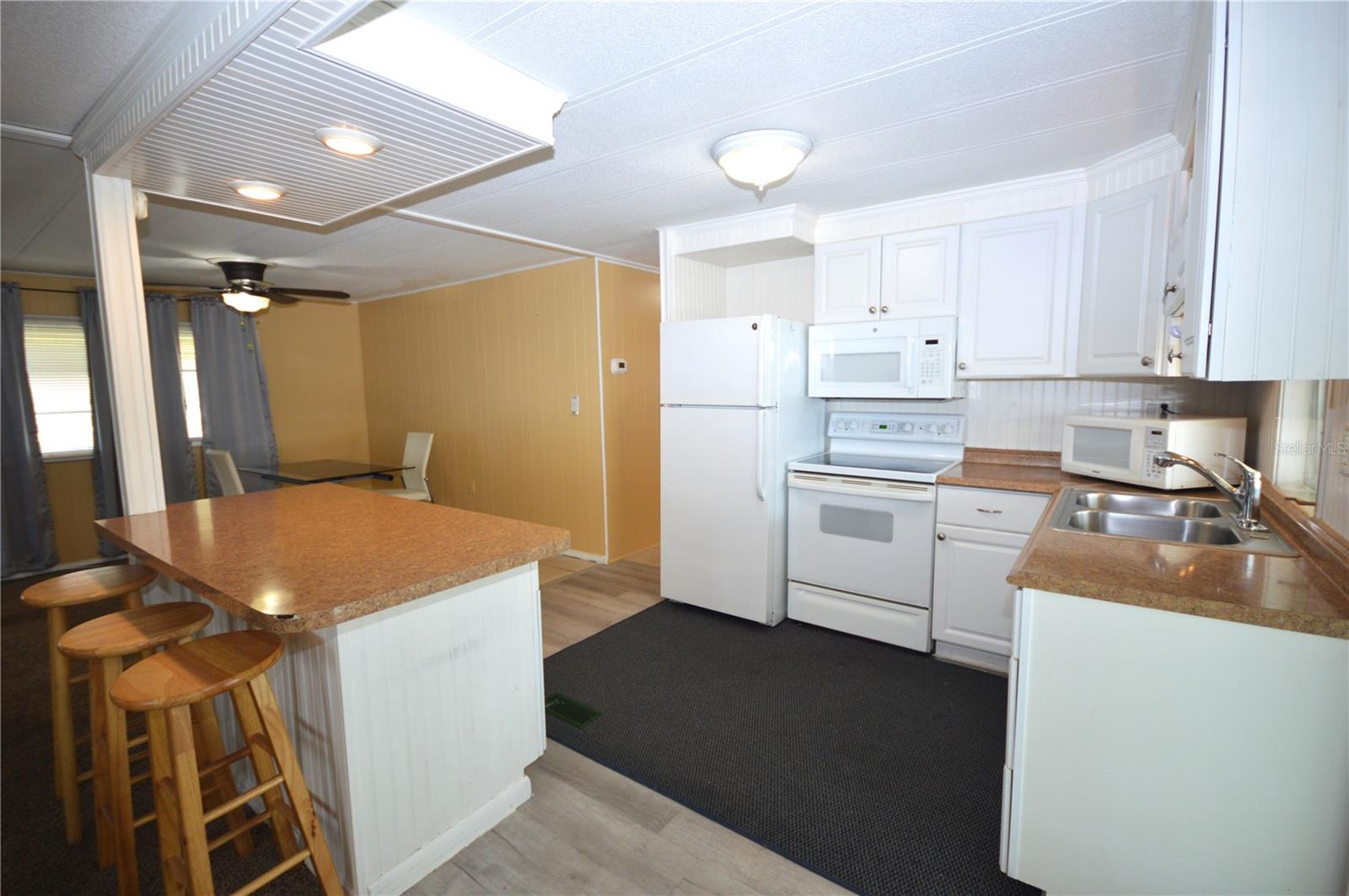 TARPON SHORES MOBILE HOME VILLAGE UNREC - Residential
