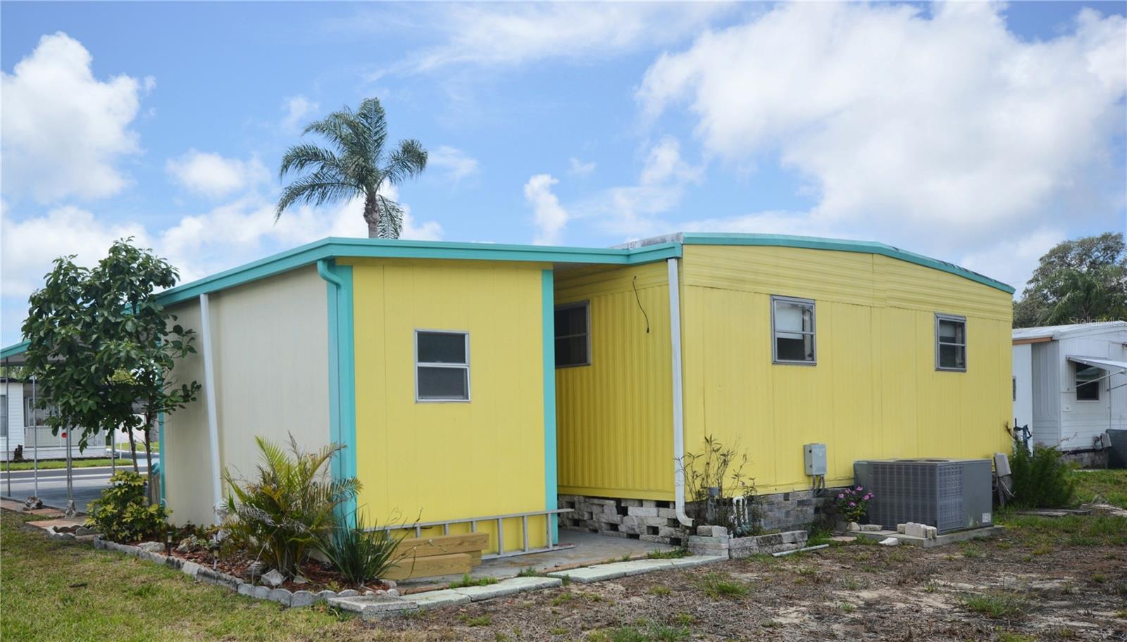 TARPON SHORES MOBILE HOME VILLAGE UNREC - Residential