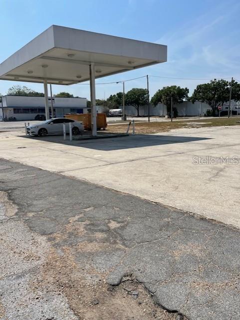 200 S SCENIC HIGHWAY