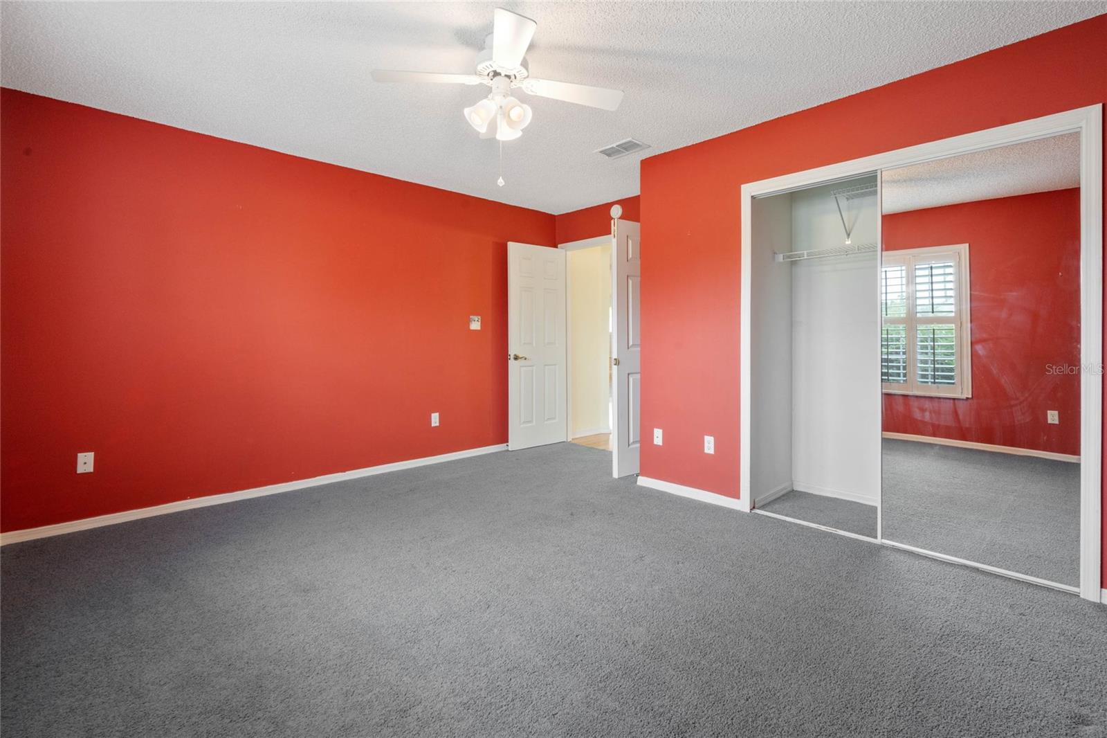 PLANTATION AT LEESBURG GREENTREE - Residential