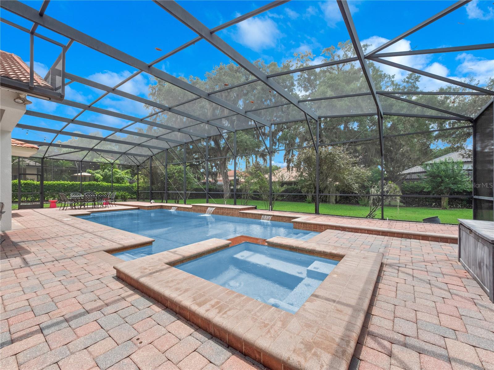 8531 CYPRESS HOLLOW COURT