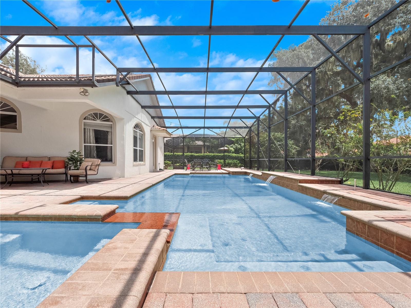 8531 CYPRESS HOLLOW COURT