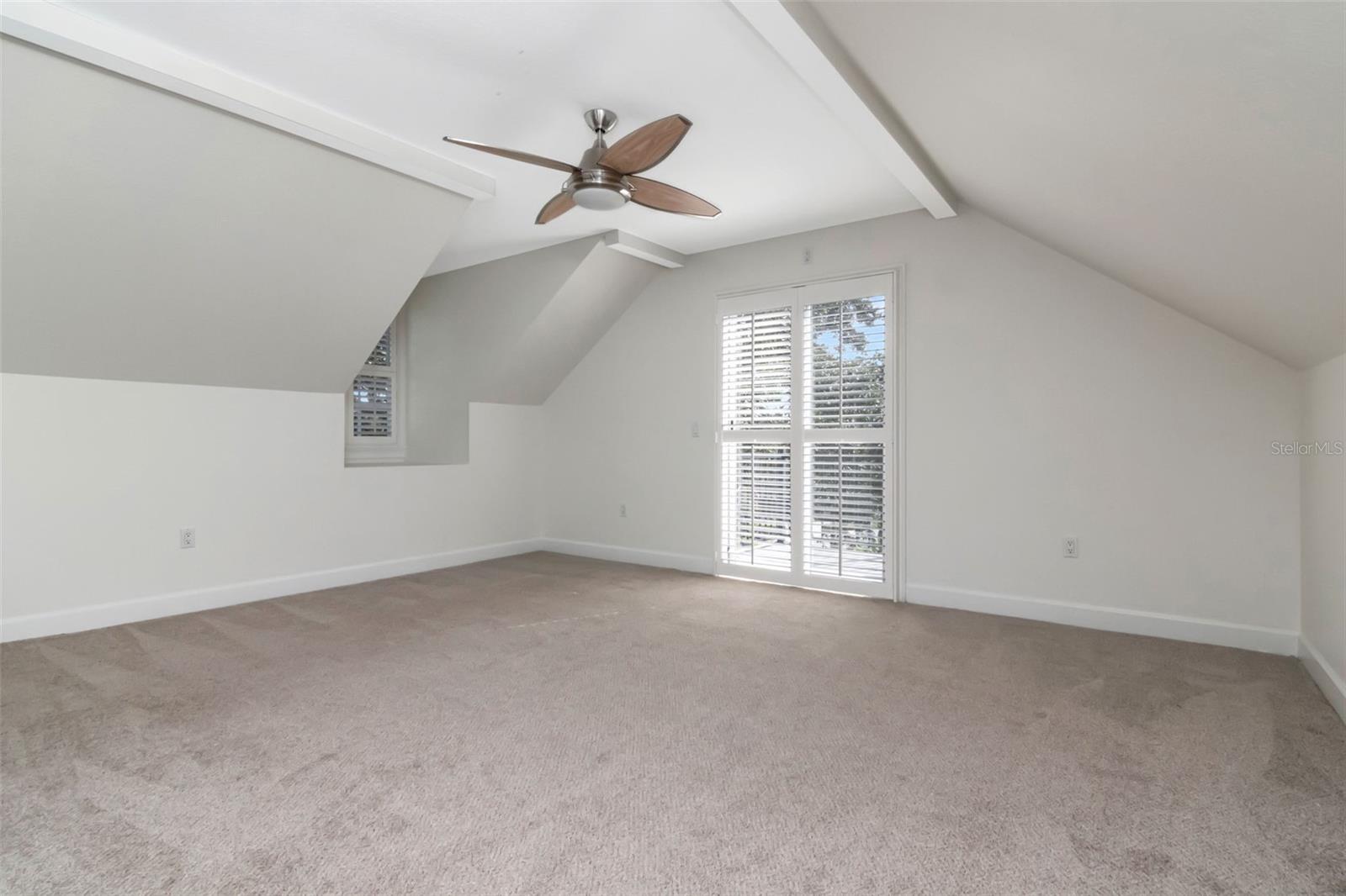 VILLAGE/SCOTT LAKE - Residential