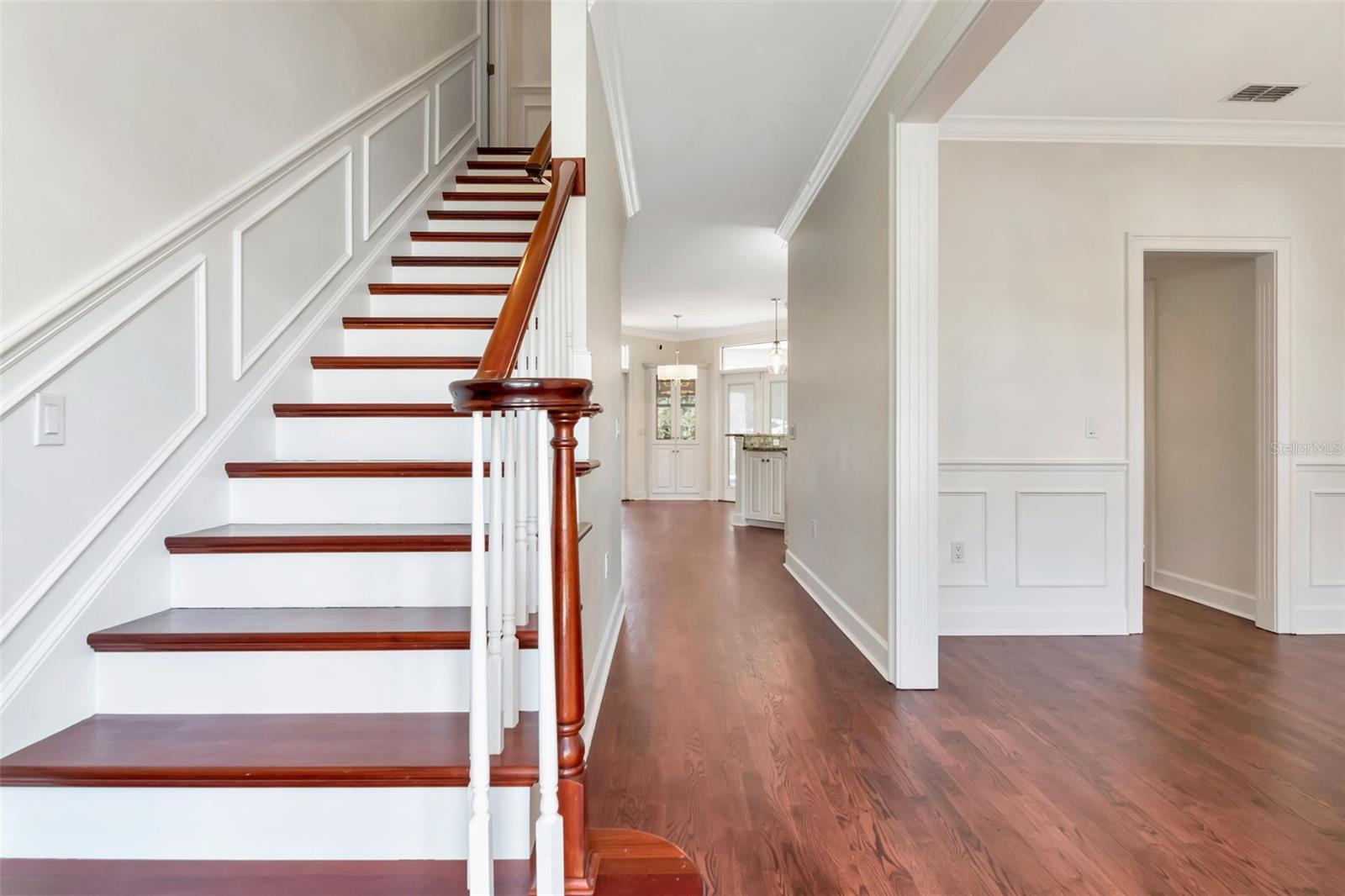 VILLAGE/SCOTT LAKE - Residential